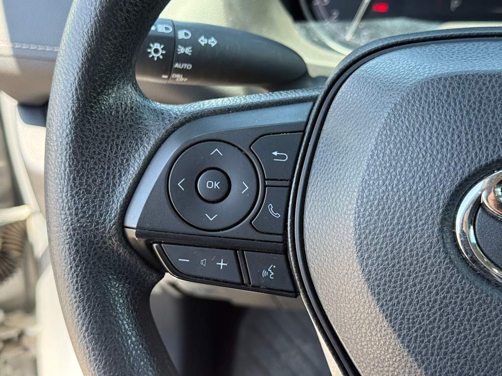 Thumbnail: 2025 Toyota RAV4 - 24