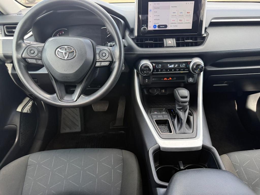 Thumbnail: 2025 Toyota RAV4 - 9