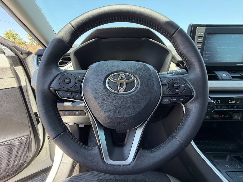 Thumbnail: 2022 Toyota RAV4 - 2