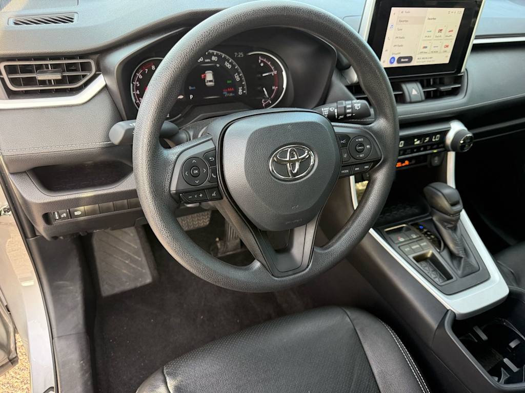 Thumbnail: 2024 Toyota RAV4 - 2