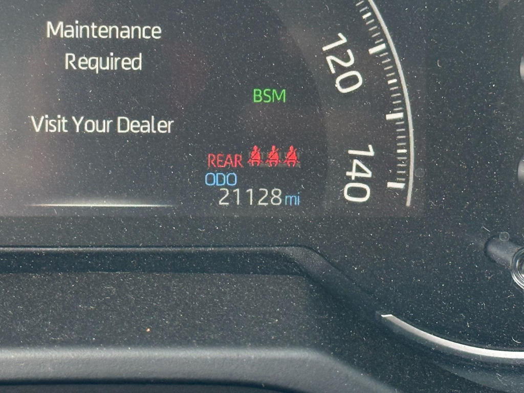 Thumbnail: 2024 Toyota RAV4 - 10