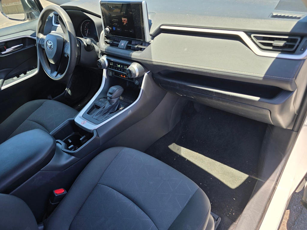 Thumbnail: 2024 Toyota RAV4 - 2