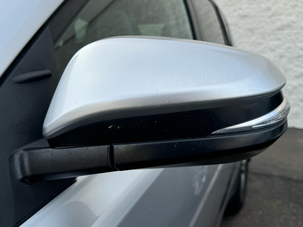 Thumbnail: 2015 Toyota RAV4 - 13