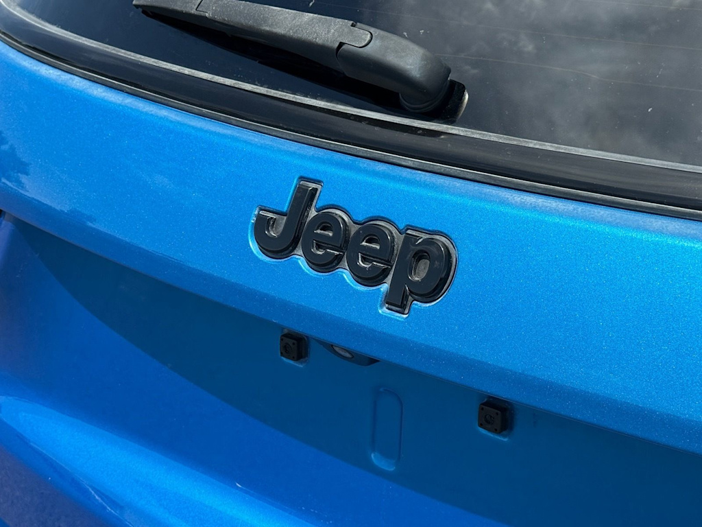 Thumbnail: 2018 Jeep Compass - 14