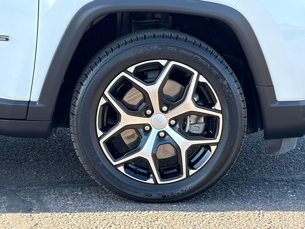 Thumbnail: 2024 Jeep Compass - 8