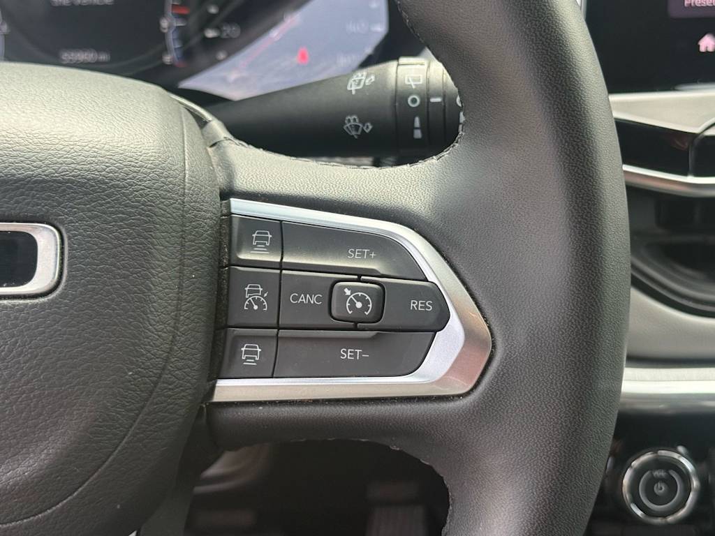 Thumbnail: 2024 Jeep Compass - 24