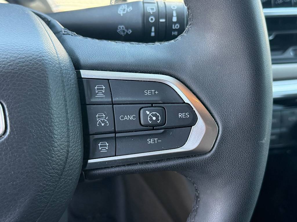 Thumbnail: 2024 Jeep Compass - 15