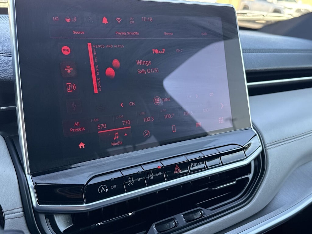 Thumbnail: 2025 Jeep Compass - 26