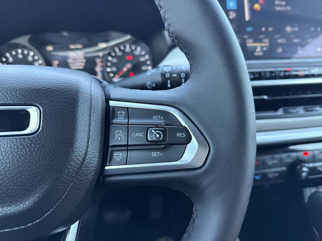 Thumbnail: 2025 Jeep Compass - 33