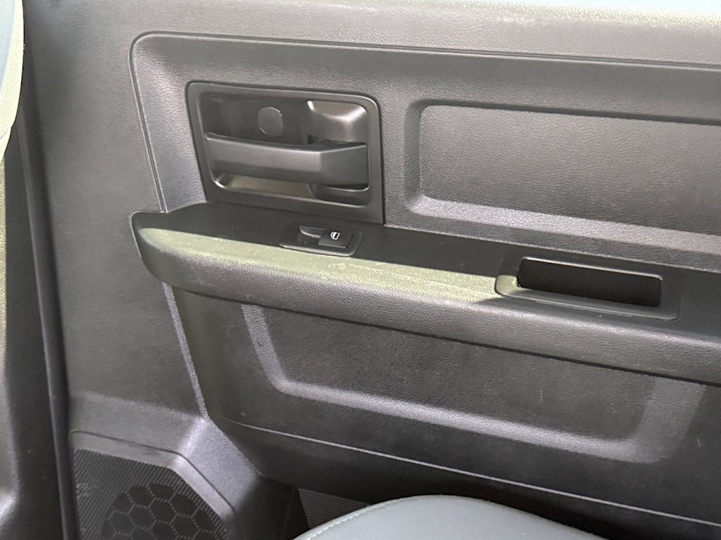 Thumbnail: 2020 RAM 1500 - 19