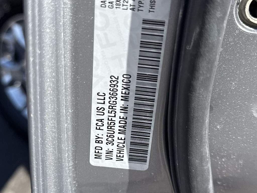 2024 RAM 2500 Laramie 16