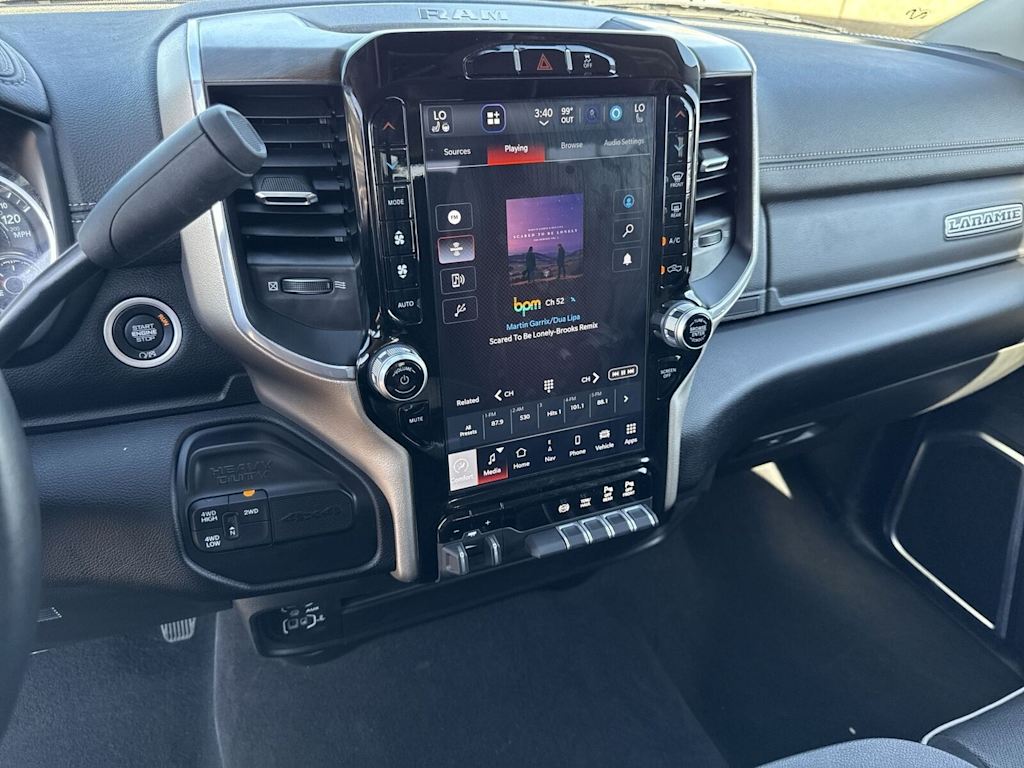2024 RAM 2500 Laramie 14