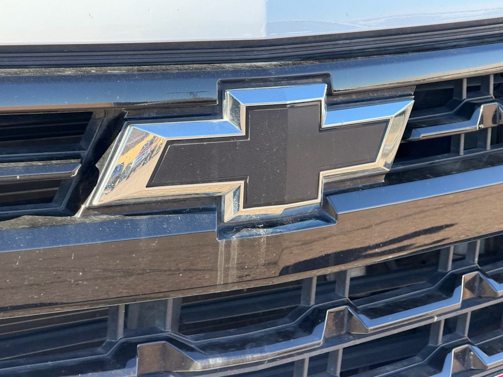 Thumbnail: 2023 Chevrolet Silverado 1500 - 7