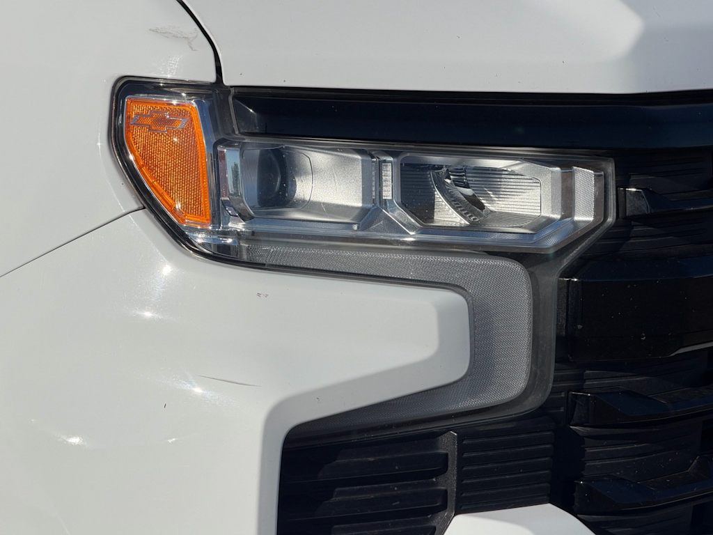 Thumbnail: 2023 Chevrolet Silverado 1500 - 16