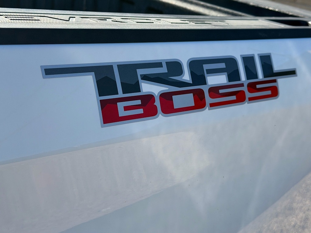 Thumbnail: 2023 Chevrolet Silverado 1500 - 5