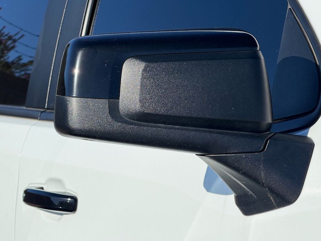 Thumbnail: 2023 Chevrolet Silverado 1500 - 24