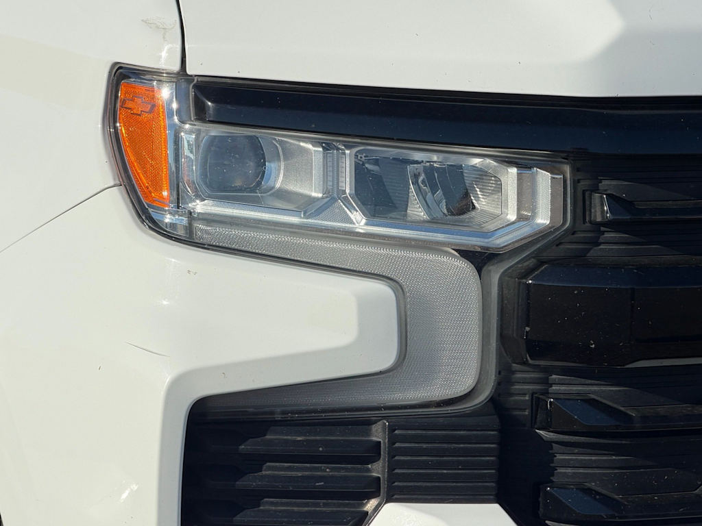 Thumbnail: 2023 Chevrolet Silverado 1500 - 22