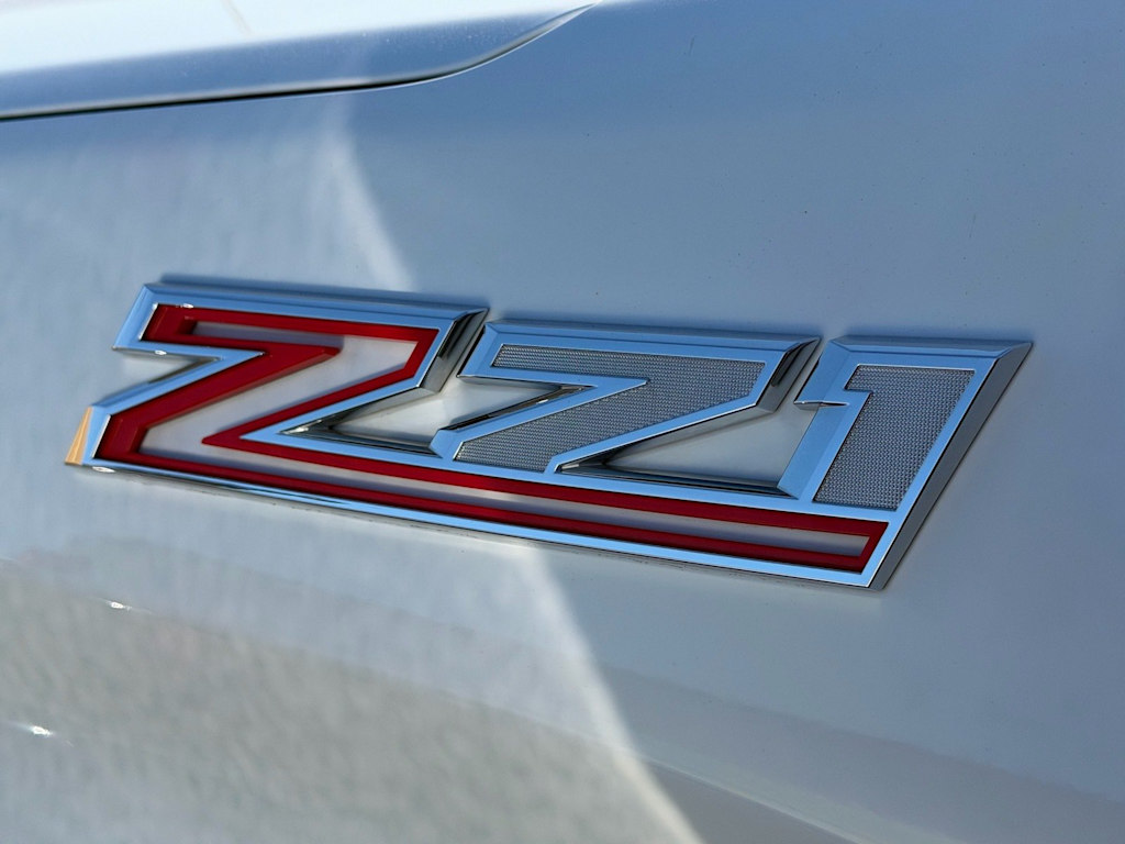 Thumbnail: 2023 Chevrolet Silverado 1500 - 12