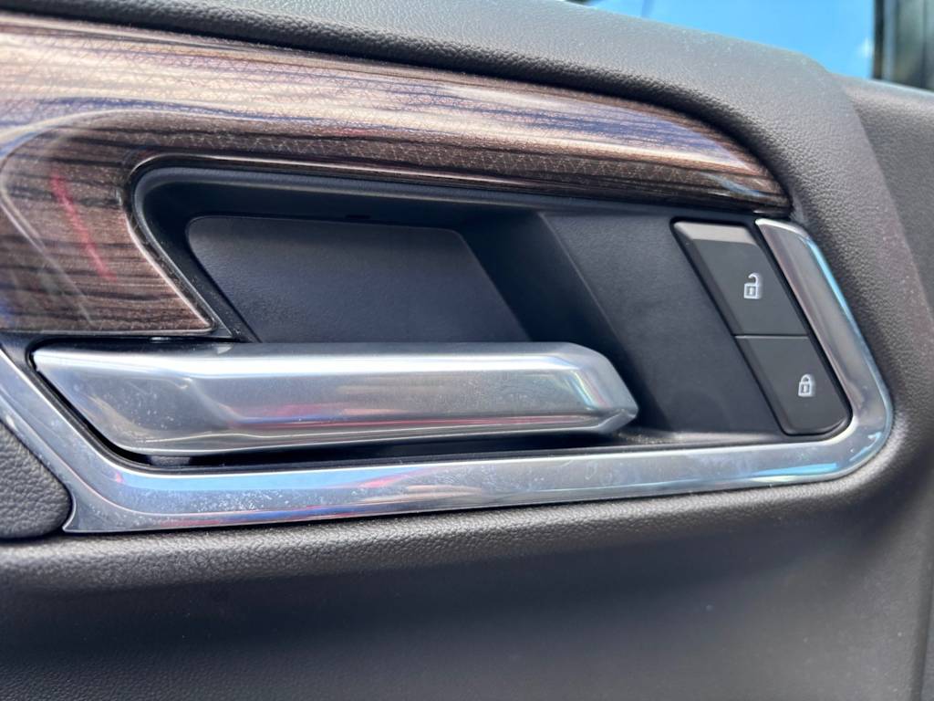 Thumbnail: 2026 Chevrolet Silverado 1500 - 16