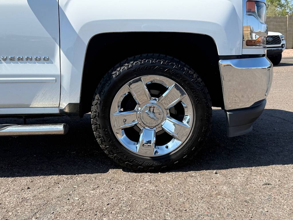Thumbnail: 2018 Chevrolet Silverado 1500 - 6