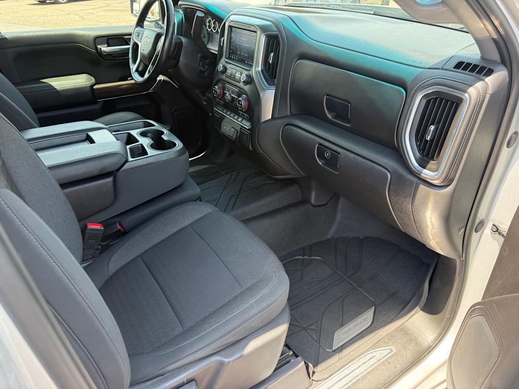 Thumbnail: 2021 Chevrolet Silverado 1500 - 11
