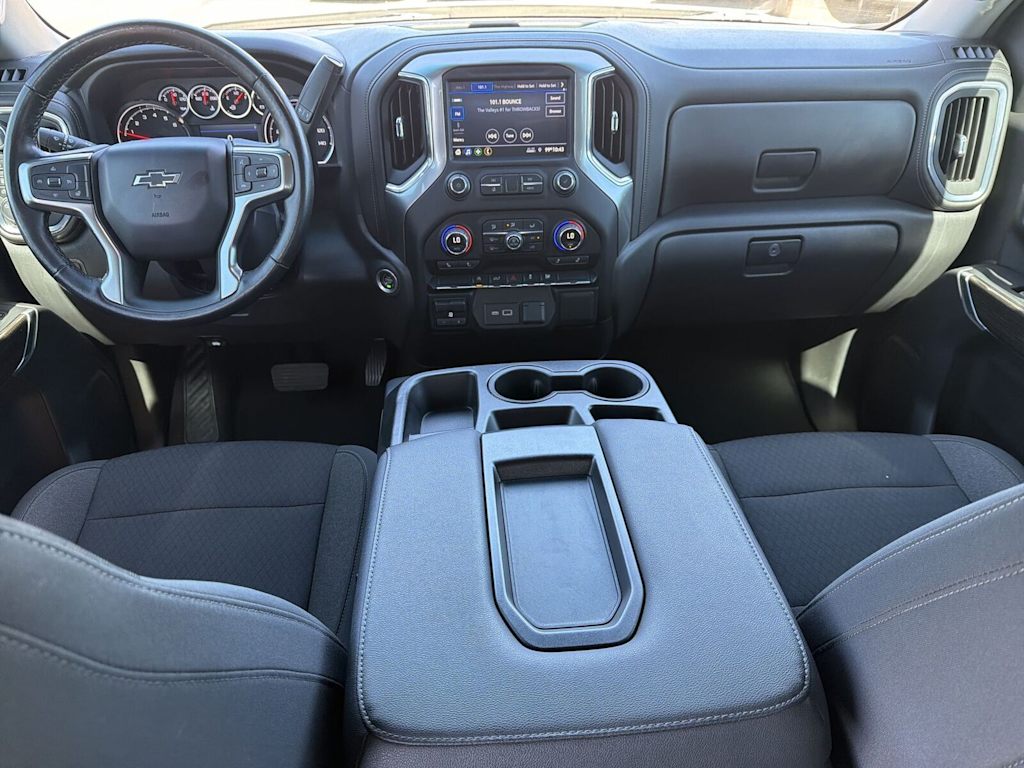 Thumbnail: 2022 Chevrolet Silverado 1500 - 2