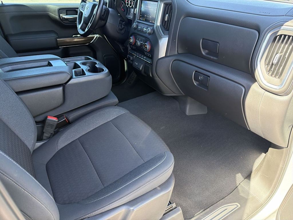 Thumbnail: 2022 Chevrolet Silverado 1500 - 10