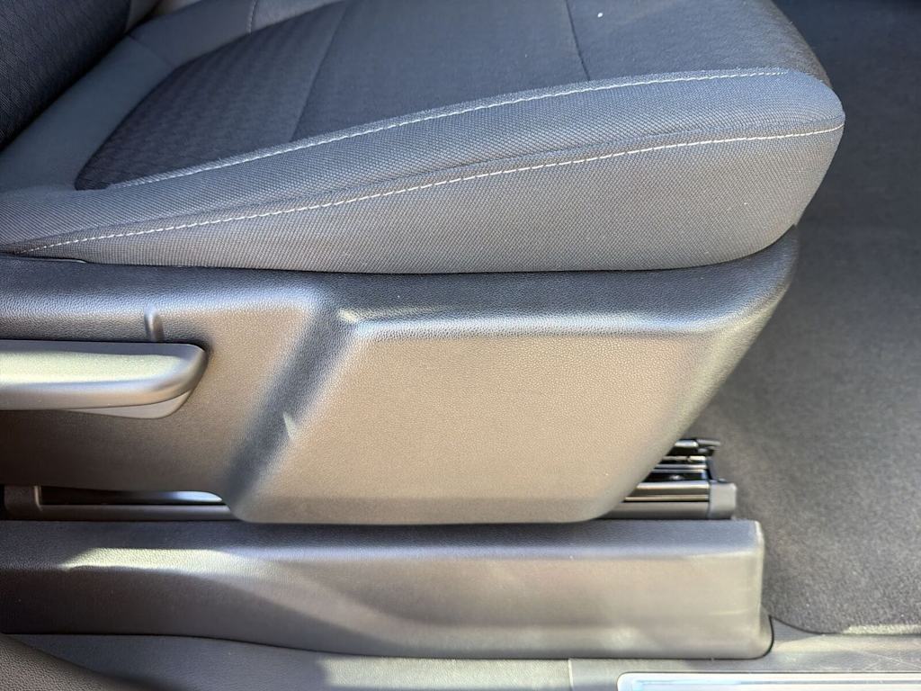 Thumbnail: 2022 Chevrolet Silverado 1500 - 19