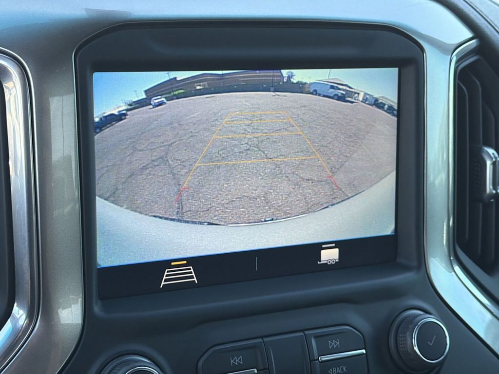 Thumbnail: 2022 Chevrolet Silverado 1500 - 25