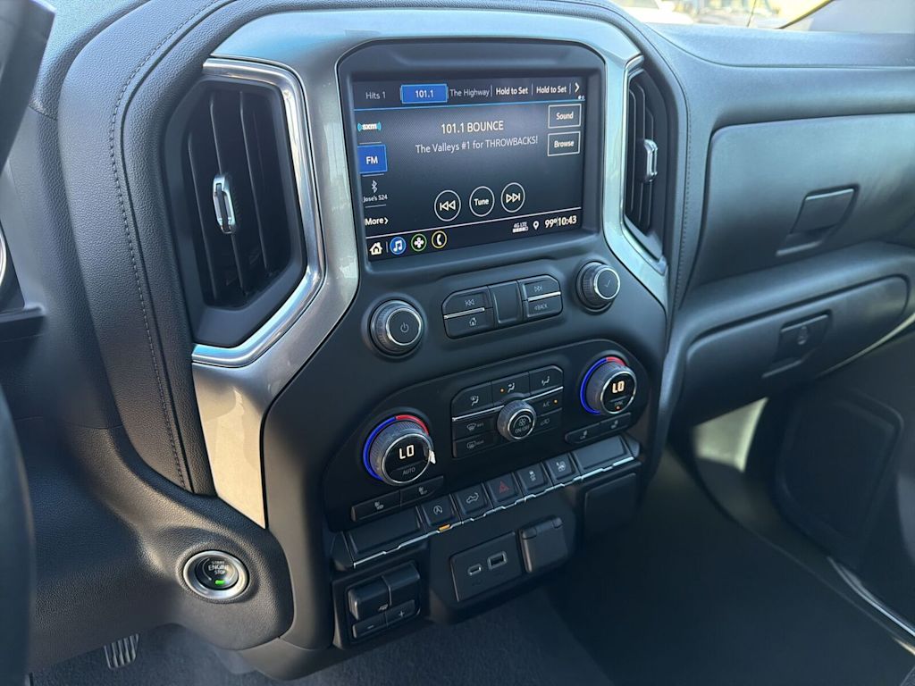 Thumbnail: 2022 Chevrolet Silverado 1500 - 13