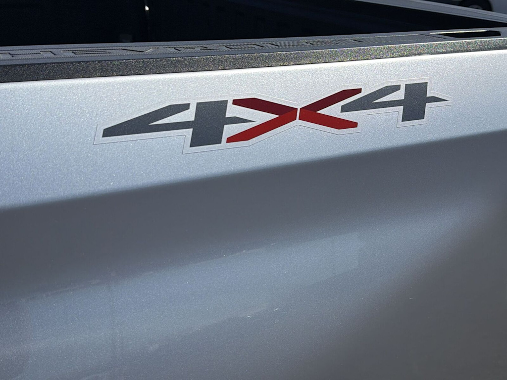 Thumbnail: 2022 Chevrolet Silverado 1500 - 7