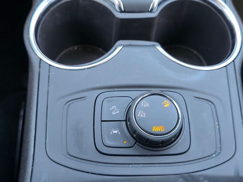 Thumbnail: 2024 GMC Terrain - 10