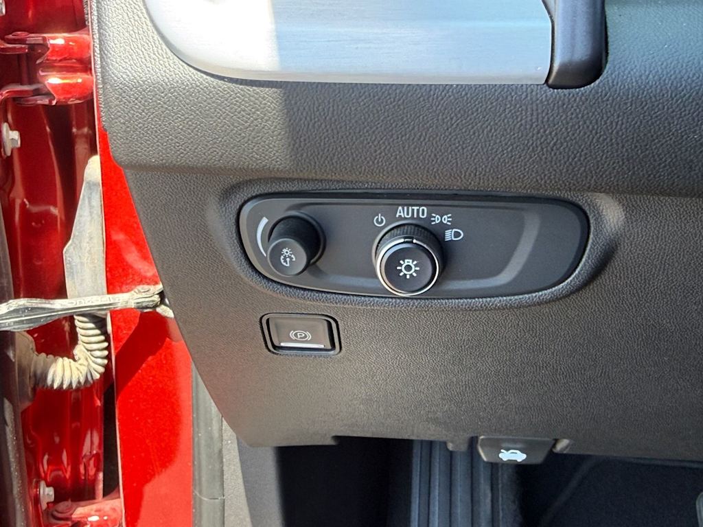 Thumbnail: 2022 GMC Terrain - 20