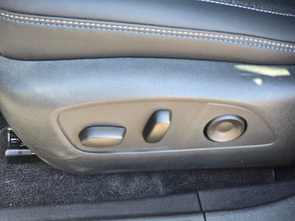 Thumbnail: 2026 Chevrolet Equinox - 21