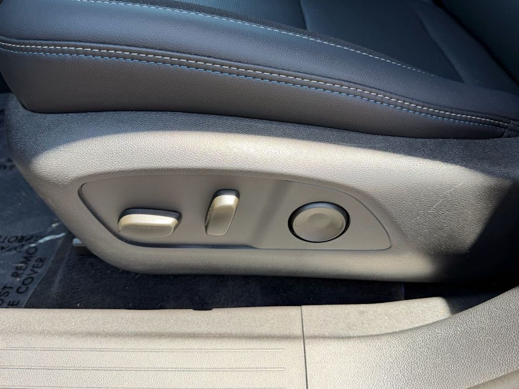 Thumbnail: 2026 Chevrolet Equinox - 27