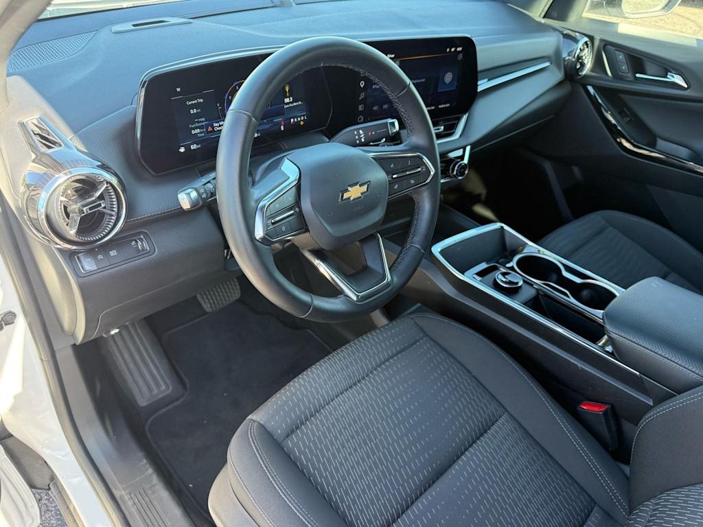 Thumbnail: 2026 Chevrolet Equinox - 7