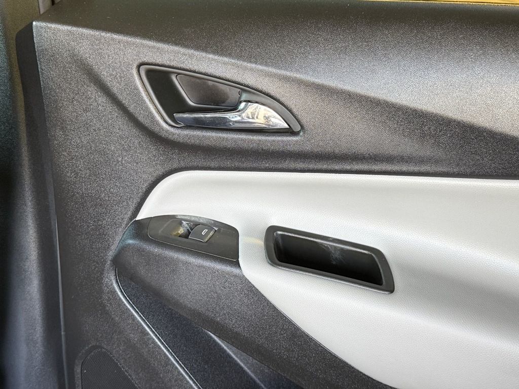 Thumbnail: 2024 Chevrolet Equinox - 21