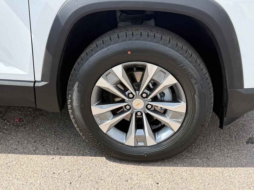 Thumbnail: 2025 Chevrolet Equinox - 7