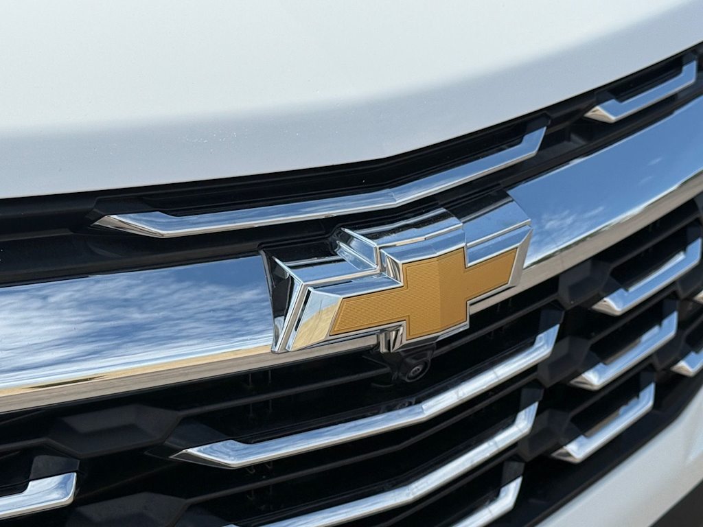 Thumbnail: 2025 Chevrolet Equinox - 32