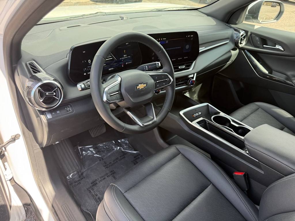 Thumbnail: 2025 Chevrolet Equinox - 2