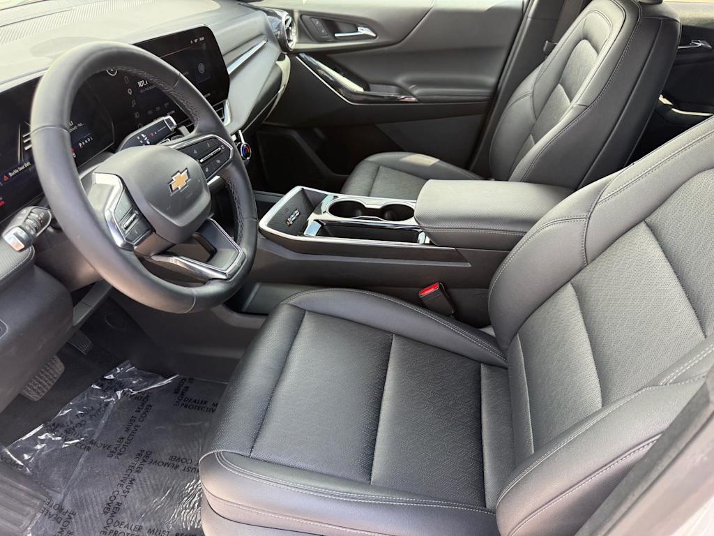 Thumbnail: 2025 Chevrolet Equinox - 9