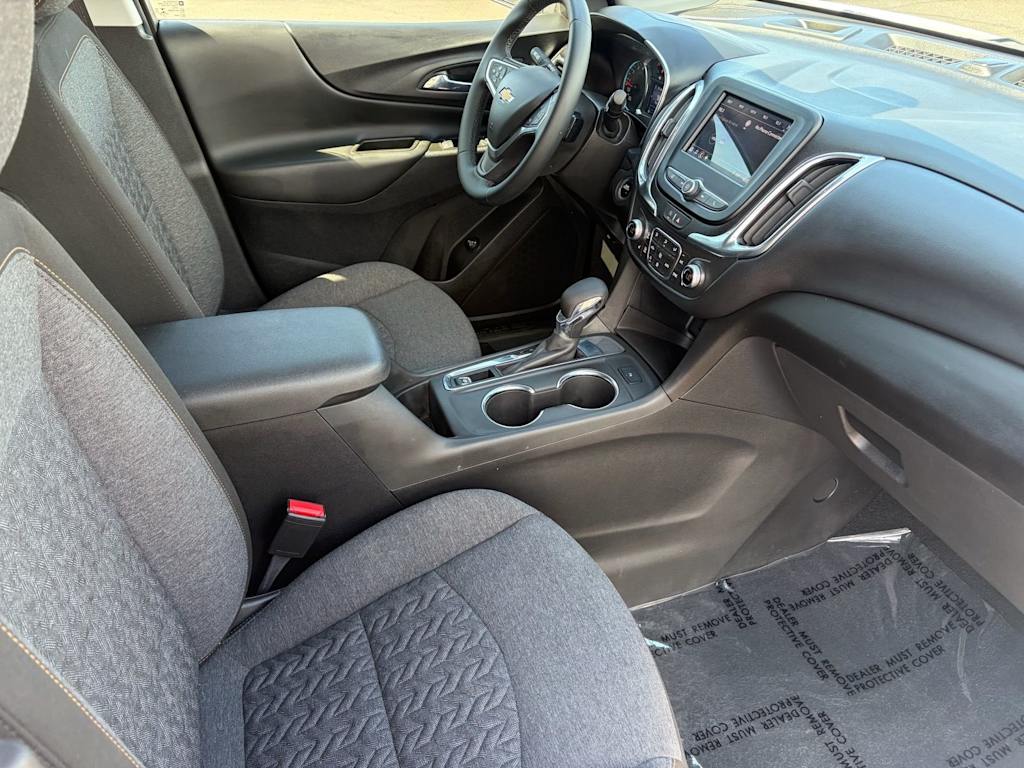 Thumbnail: 2023 Chevrolet Equinox - 10