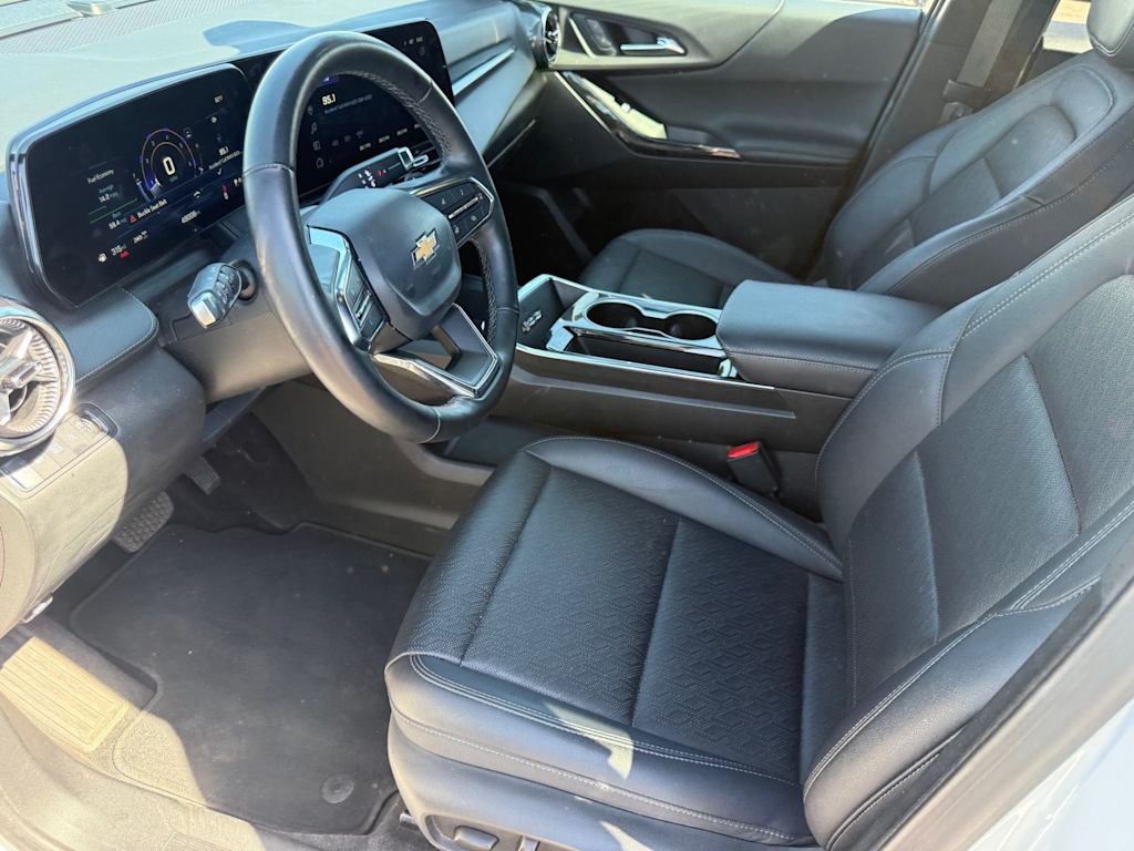 Thumbnail: 2025 Chevrolet Equinox - 5