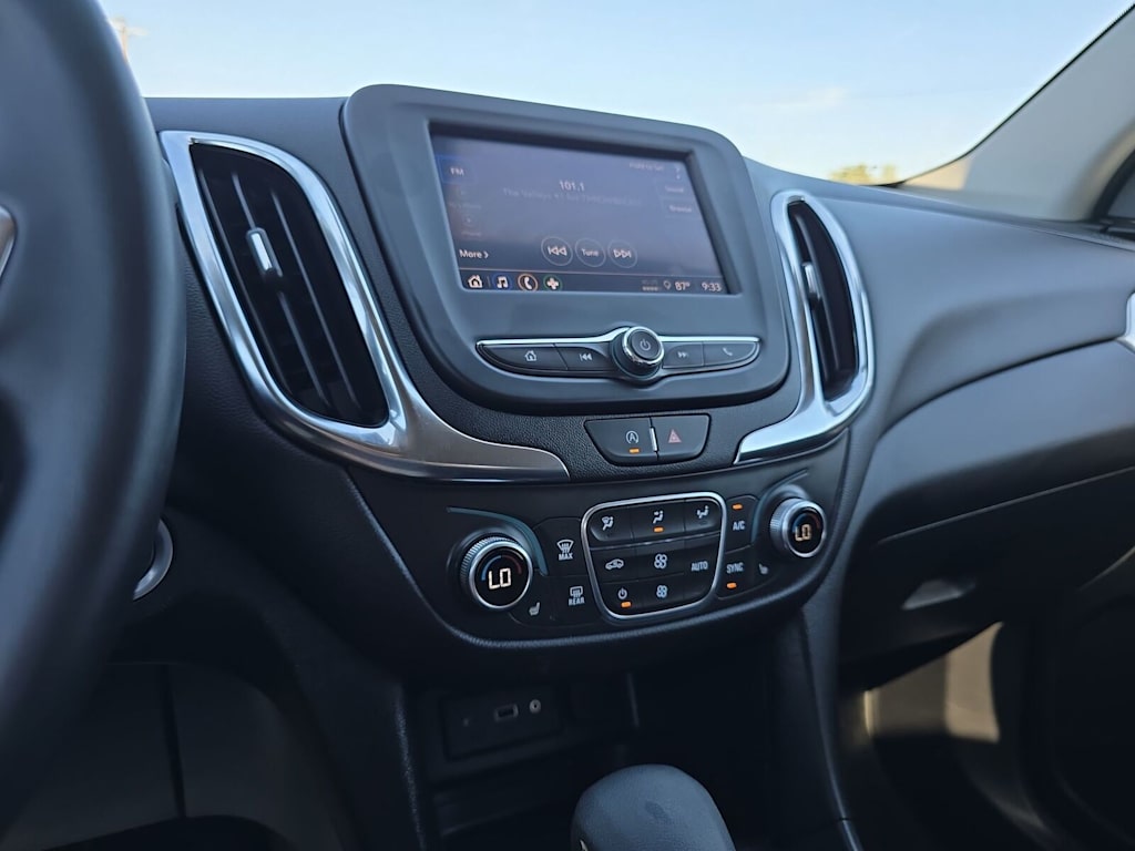 Thumbnail: 2024 Chevrolet Equinox - 13