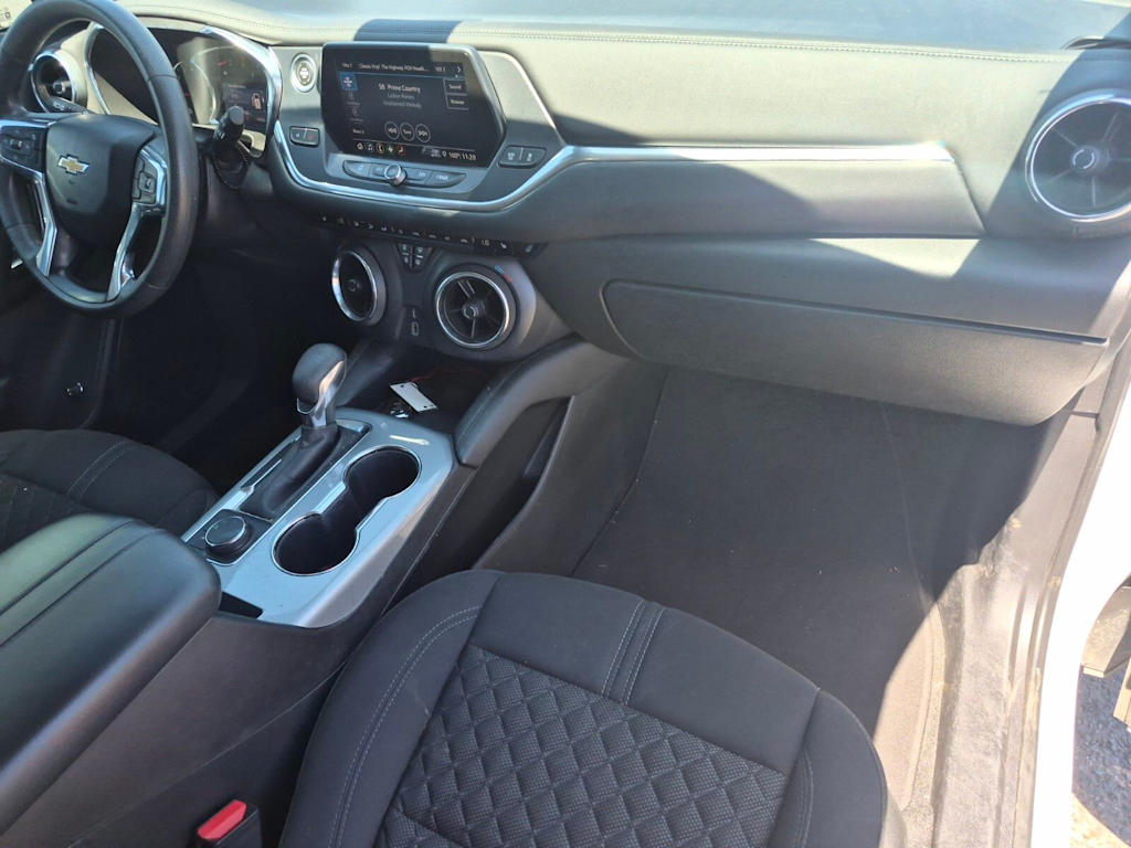 Thumbnail: 2022 Chevrolet Blazer - 2