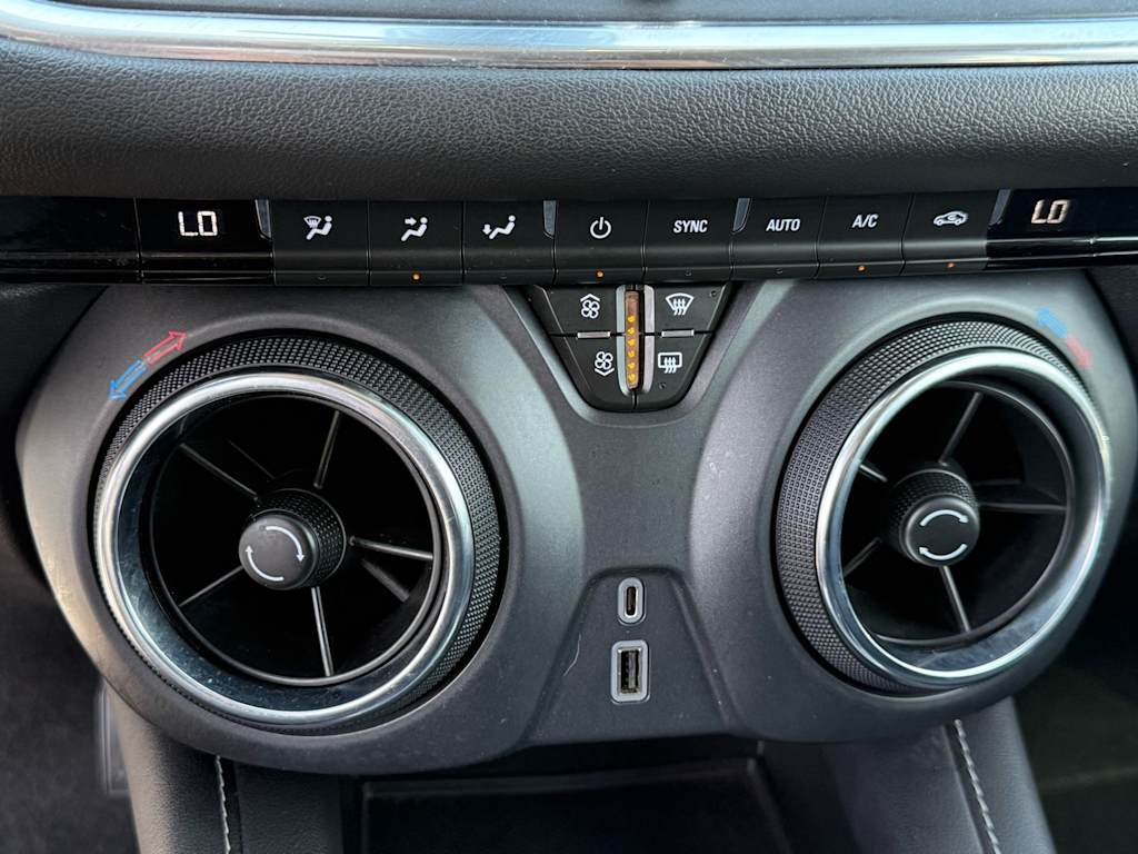 2023 Chevrolet Blazer  28