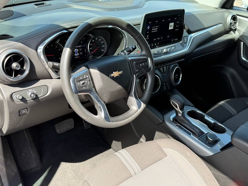 2023 Chevrolet Blazer  2