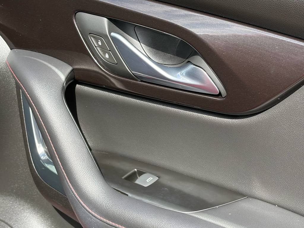 Thumbnail: 2019 Chevrolet Blazer - 7