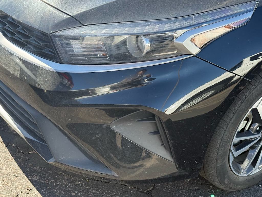 Thumbnail: 2024 Kia Forte - 15