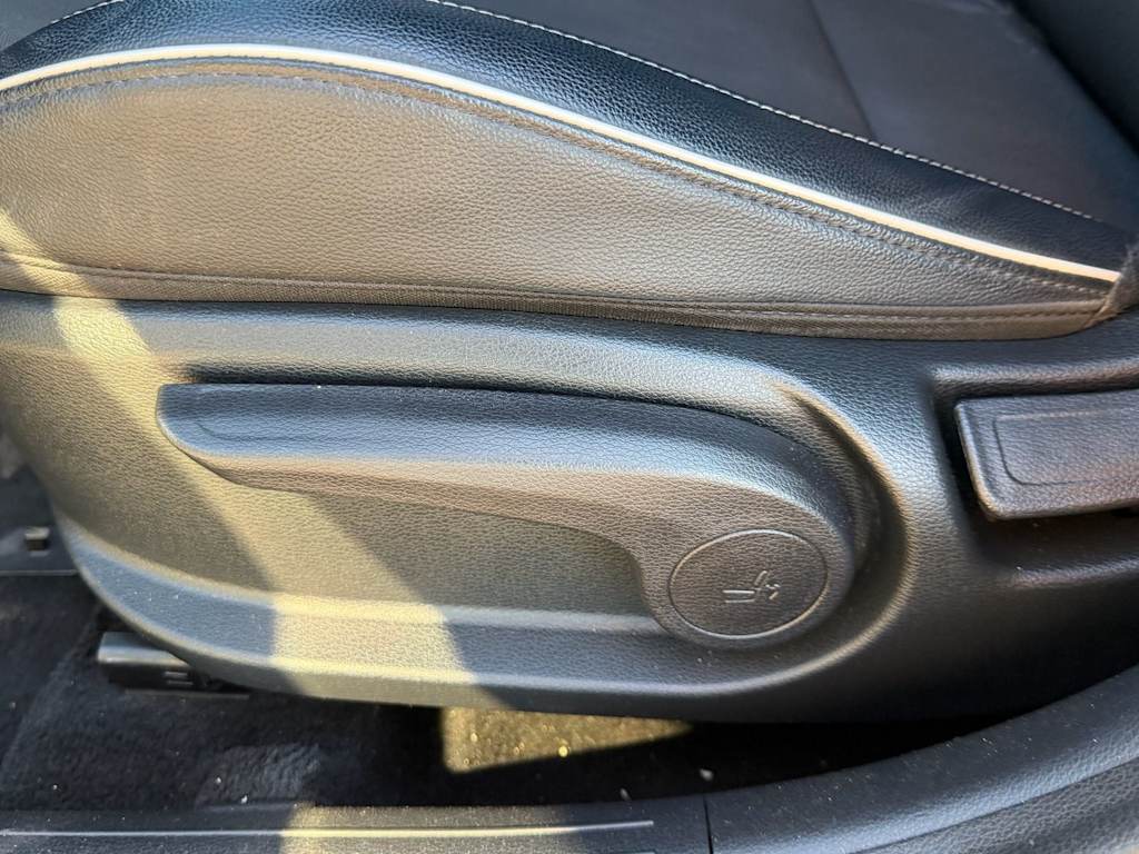 Thumbnail: 2022 Kia Forte - 23